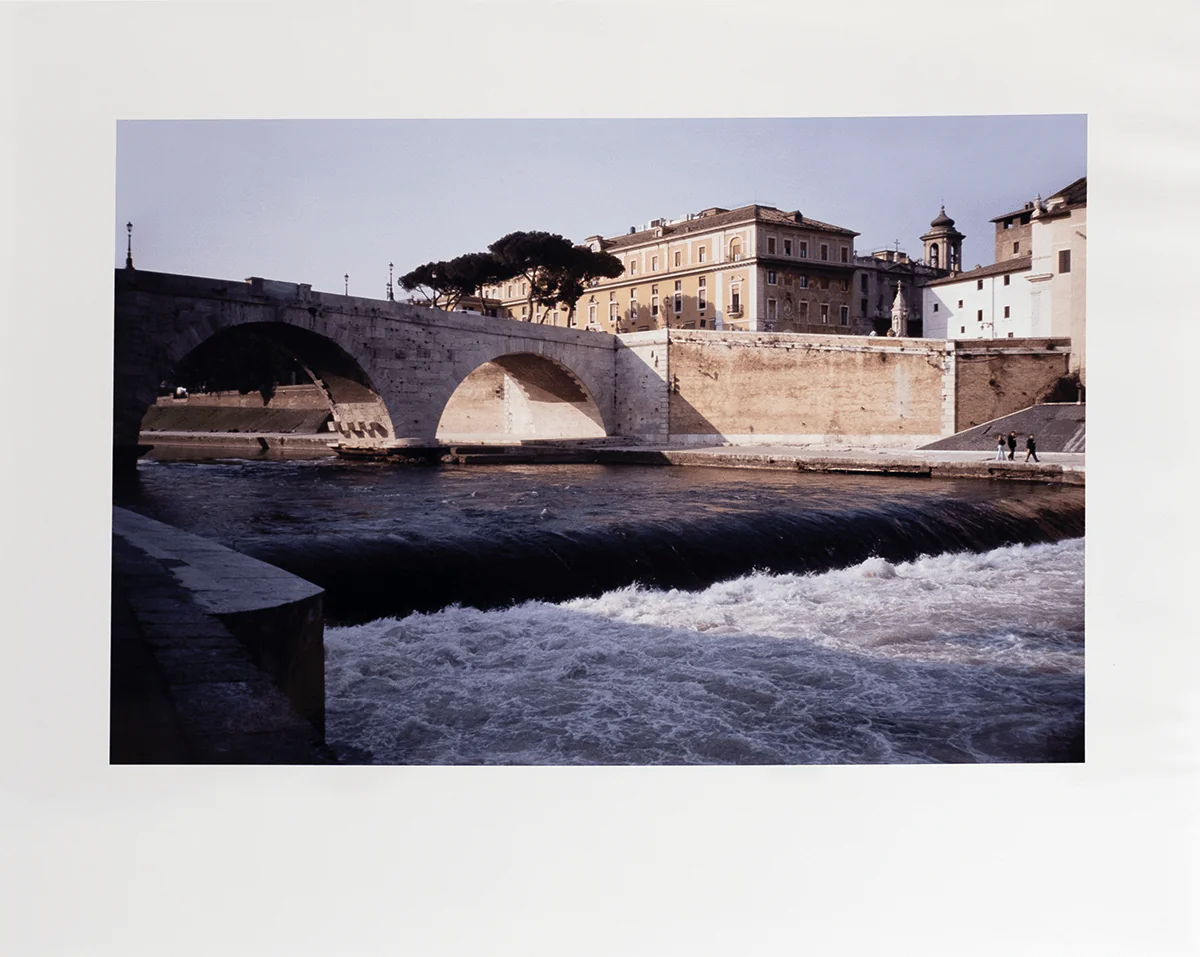 FormaArte20 – De kleurenfoto Looking For Gramsci van Alfredo Jaar